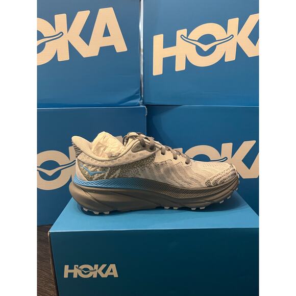 Hoka Shoes - NEW HOKA Women's Challenger ATR 7 Running Shoe SZ 6.5B ($145)